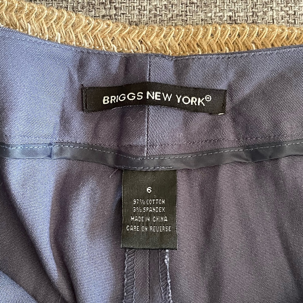 NWT Briggs New York Blue Ankle Cropped Pants With Belt Classic Style - Picture 3 of 9